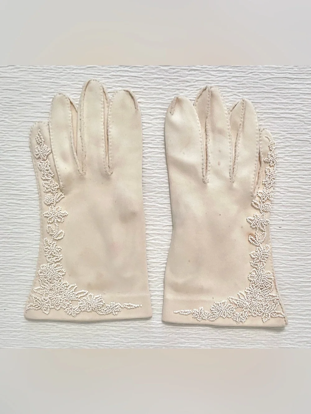 Vintage 50’s Women’s Ivory Wrist Length Hand Beaded Formal Wedding Gloves